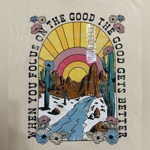 Graphic T-Shirt Colorful Sunrise Sunset Western Design Cream XL XXL New W/tags